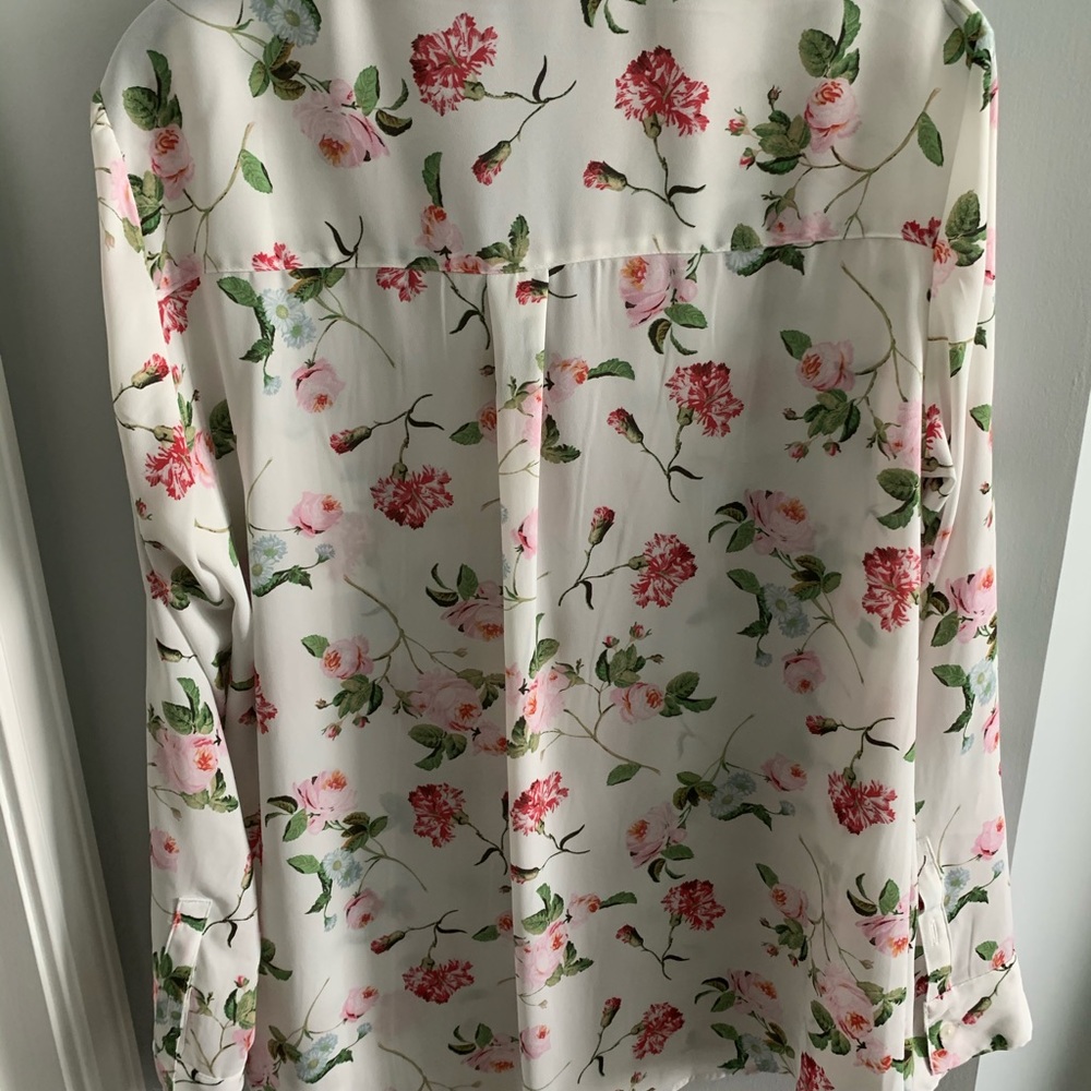 Spring Blouse - Picture 2 of 3